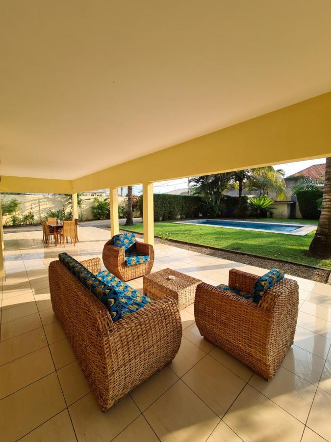Sompteuse Villa Avec Piscine A 5 Min De La Plage Пуэнт-Нуар Экстерьер фото