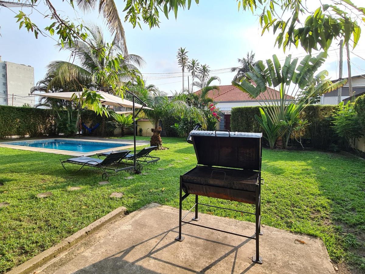 Sompteuse Villa Avec Piscine A 5 Min De La Plage Пуэнт-Нуар Экстерьер фото