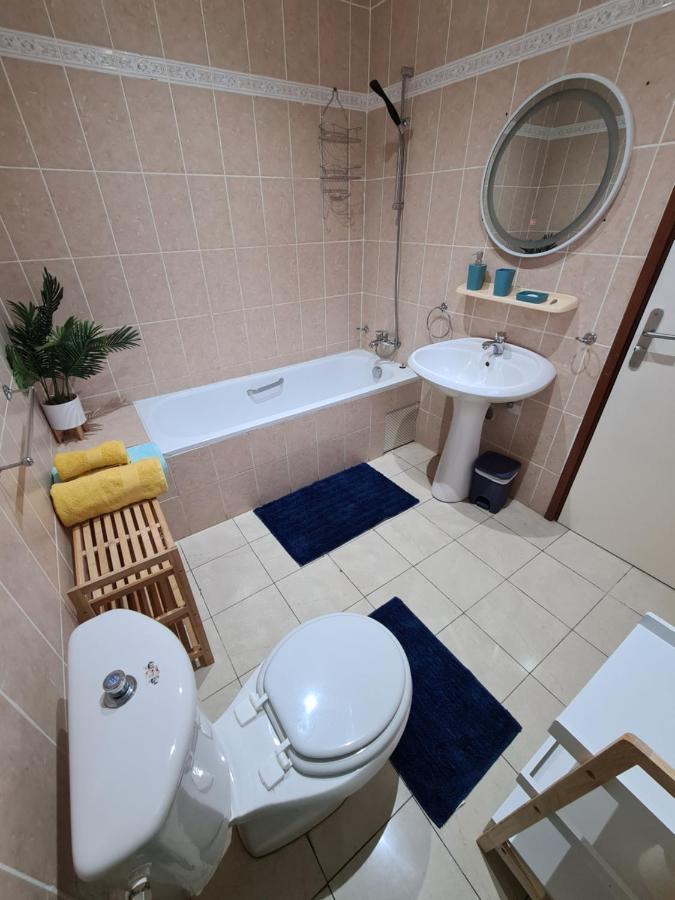 Sompteuse Villa Avec Piscine A 5 Min De La Plage Пуэнт-Нуар Экстерьер фото